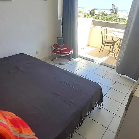 729, Port Nature 7 Au Village Naturiste Apartmán *