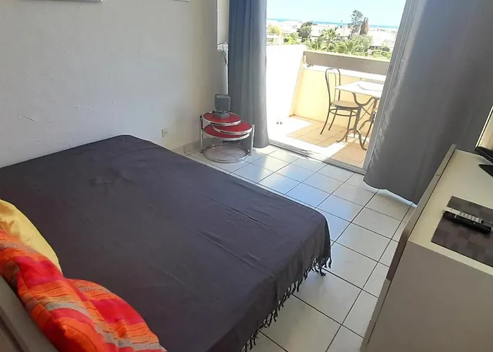 729, Port Nature 7 Au Village Naturiste Apartment *